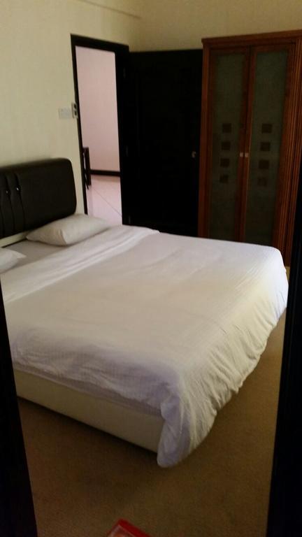 T & H Vacation Condo @Marina Court Kota Kinabalu Rom bilde